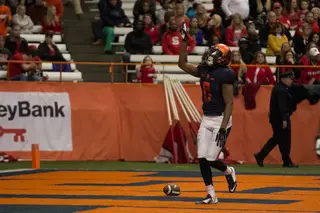 Ishmael points upward after his touchdown, SU's second of the day.