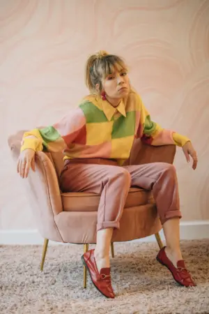 Jennette McCurdy, best known for her role as Sam Puckett in iCarly, will speak about her newly published memoir “I’m Glad My Mom Died” at the Goldstein Auditorium.
